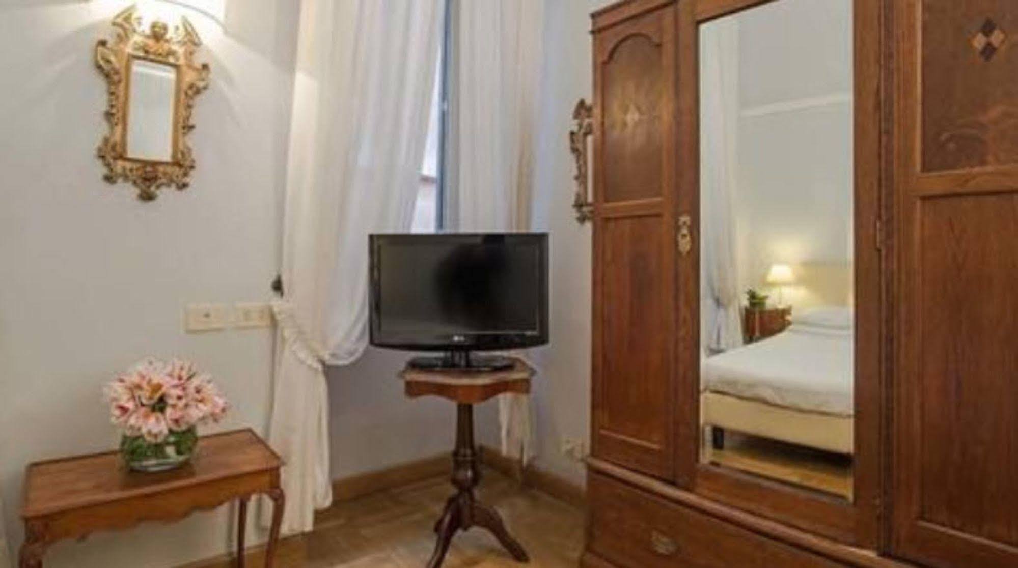 Fontana Roma